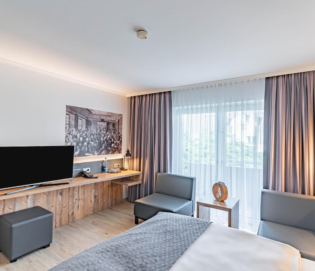 Parkhotel Sonnenberg Eltville am Rhein Eksteriør billede