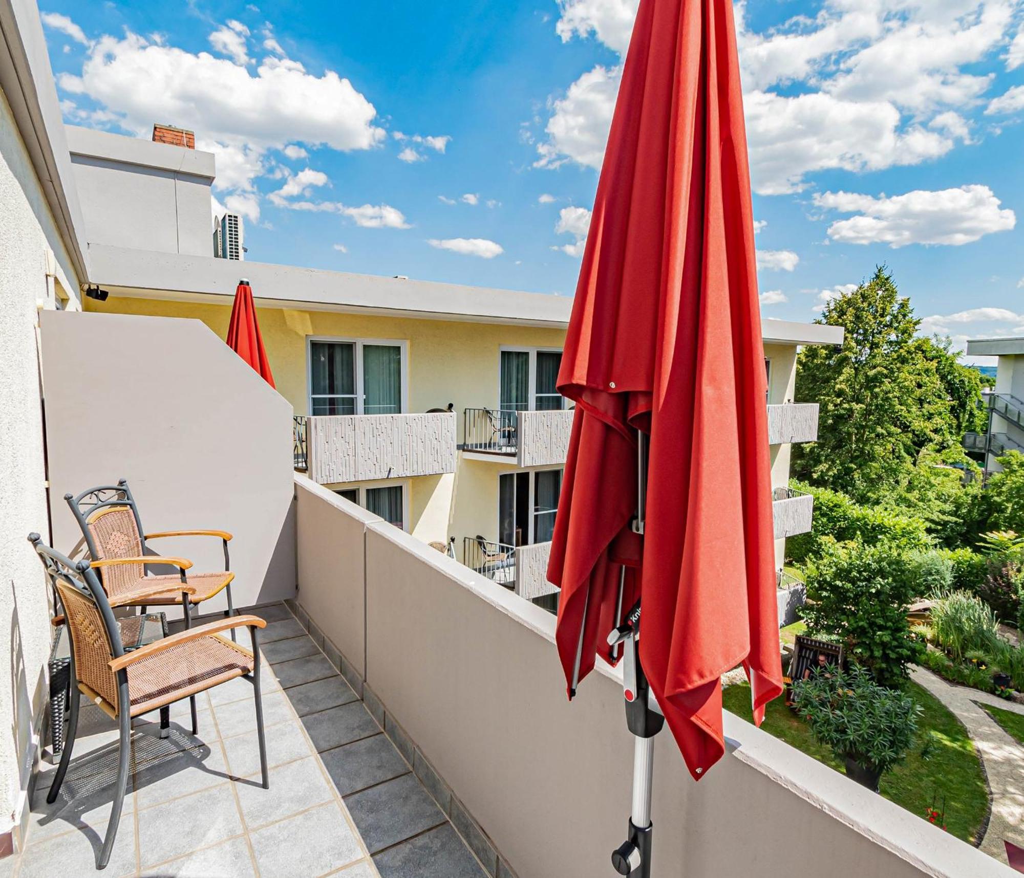 Parkhotel Sonnenberg Eltville am Rhein Eksteriør billede